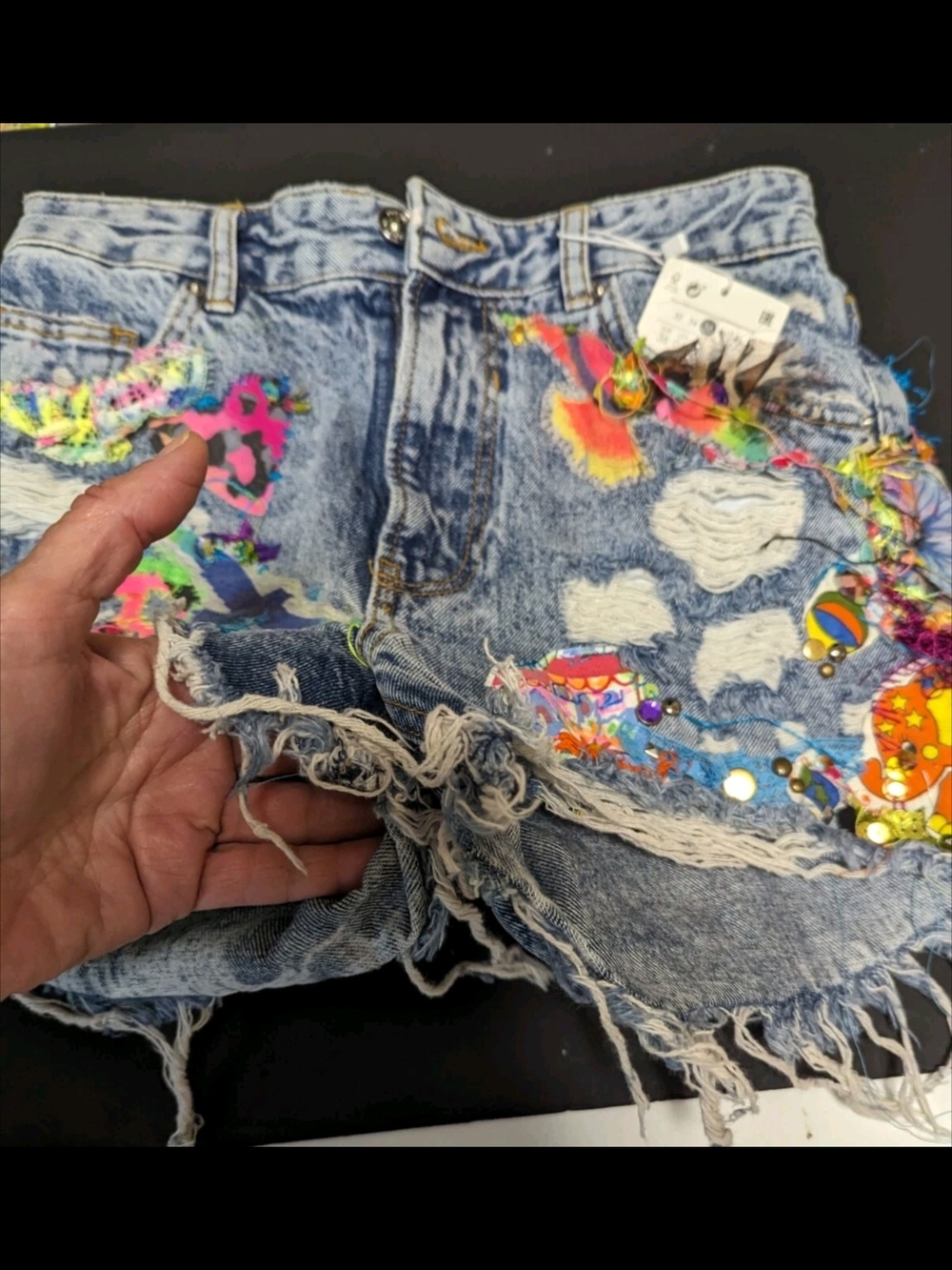 Distressed Embroidered Denim Shorts High Waisted New Patchwork Hippie - Picture 6 of 10